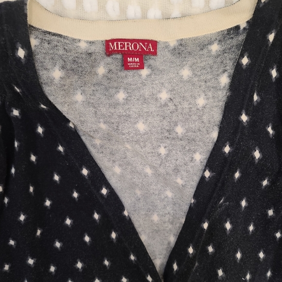 Black and white cardigan - Picture 3 of 6